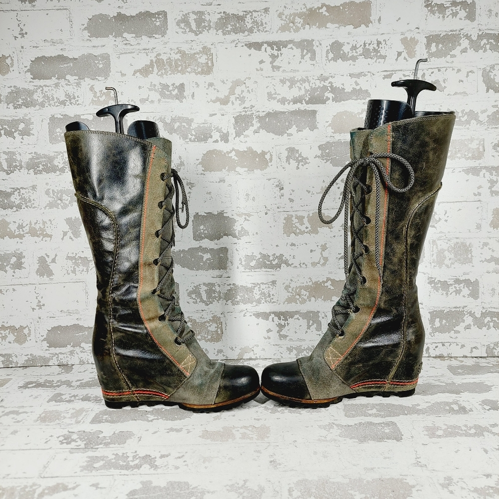 Sorel Olive Green Lace-Up Wedge Boots - Picture 8 of 13